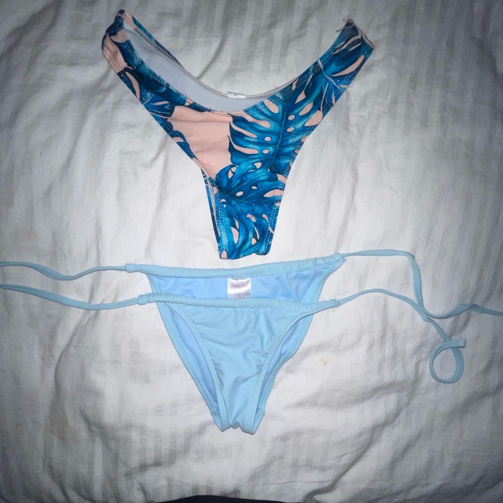 2 bikini bottoms bundle